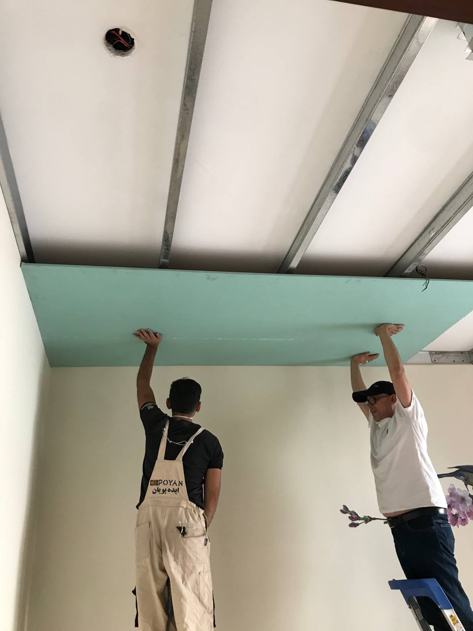 عایق صوتی روکار سقف